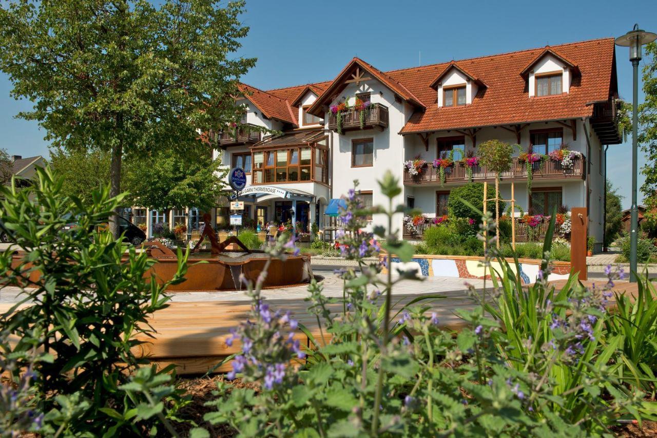 Hotel Garni Thermenoase Bad Blumau Buitenkant foto