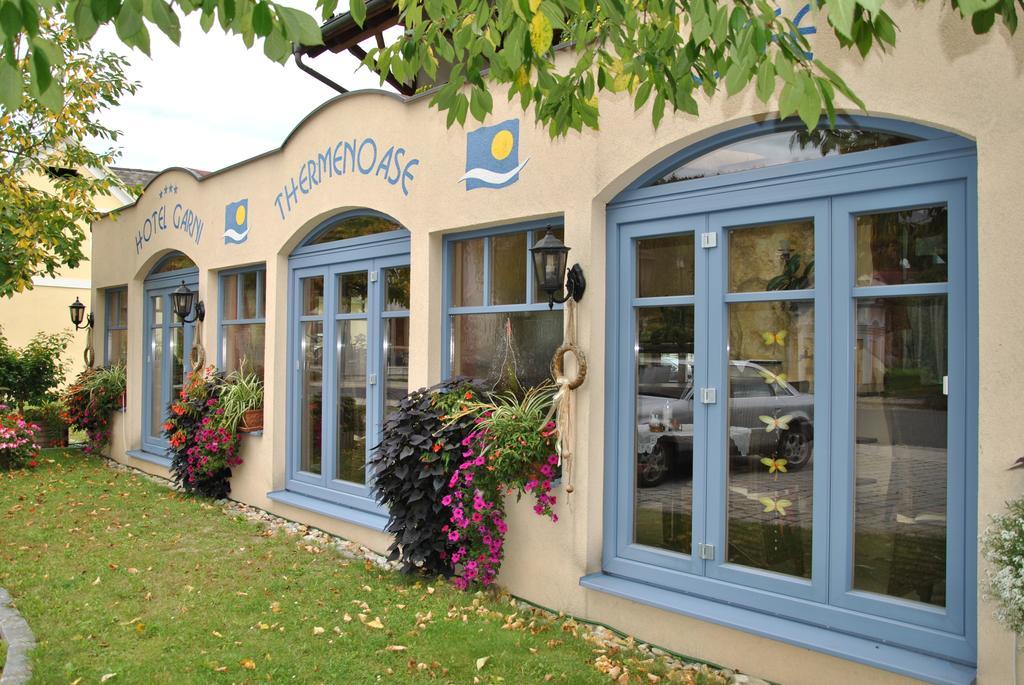 Hotel Garni Thermenoase Bad Blumau Buitenkant foto